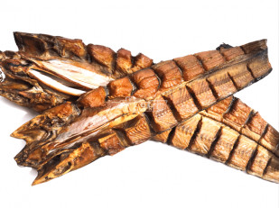 Тюлька вяленая: Белый амур холодного копчения